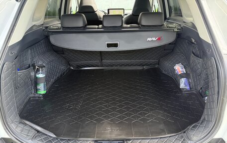 Toyota RAV4, 2024 год, 3 999 999 рублей, 23 фотография