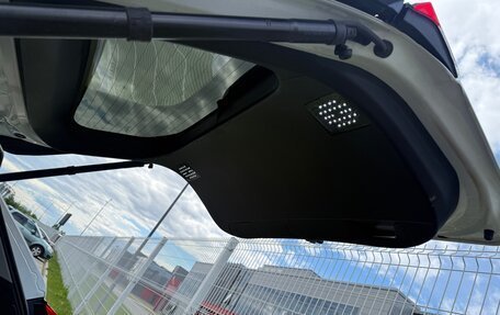 Toyota RAV4, 2024 год, 3 999 999 рублей, 16 фотография