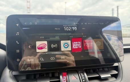 Toyota RAV4, 2024 год, 3 999 999 рублей, 19 фотография