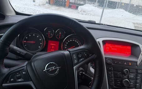 Opel Astra J, 2011 год, 599 000 рублей, 2 фотография
