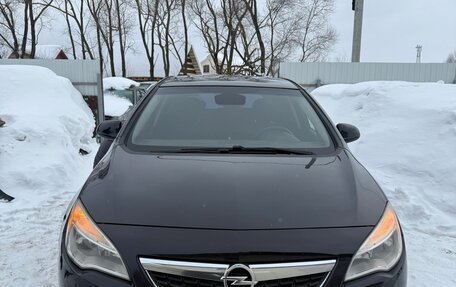 Opel Astra J, 2011 год, 599 000 рублей, 37 фотография