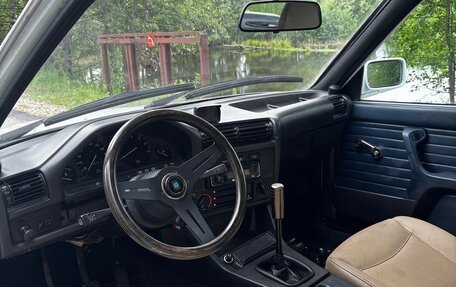 BMW 3 серия, 1985 год, 700 000 рублей, 9 фотография