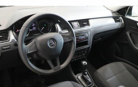 Skoda Rapid I, 2017 год, 1 250 000 рублей, 6 фотография