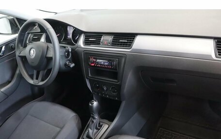 Skoda Rapid I, 2017 год, 1 250 000 рублей, 5 фотография