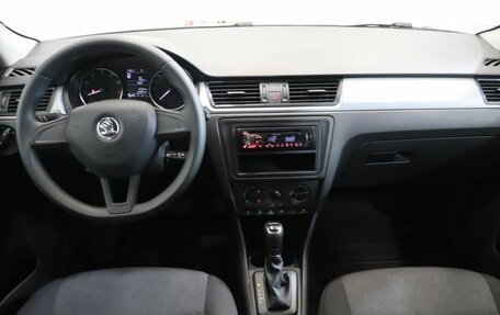 Skoda Rapid I, 2017 год, 1 250 000 рублей, 9 фотография