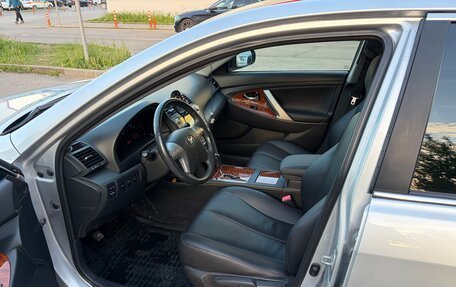 Toyota Camry, 2009 год, 1 100 000 рублей, 8 фотография