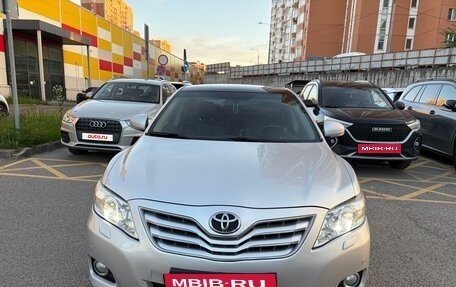 Toyota Camry, 2009 год, 1 100 000 рублей, 2 фотография