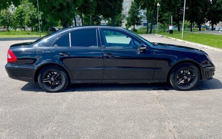 Mercedes-Benz E-Класс, 2007 год, 900 000 рублей, 6 фотография