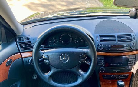 Mercedes-Benz E-Класс, 2007 год, 900 000 рублей, 15 фотография