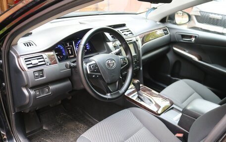 Toyota Camry, 2016 год, 2 299 000 рублей, 6 фотография