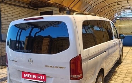Mercedes-Benz Vito, 2014 год, 3 050 000 рублей, 2 фотография