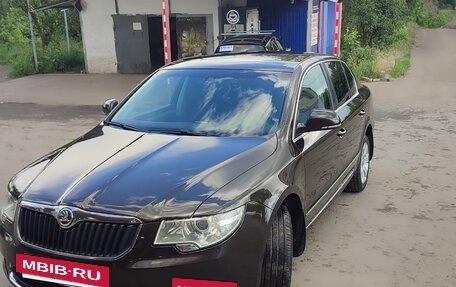 Skoda Superb III рестайлинг, 2013 год, 1 280 000 рублей, 13 фотография