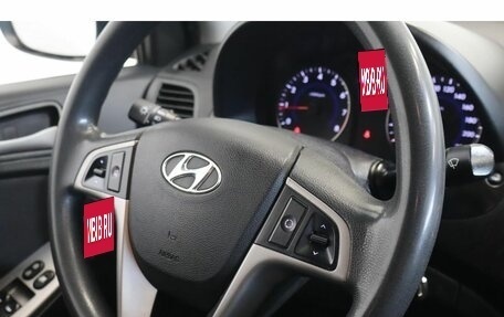 Hyundai Solaris II рестайлинг, 2015 год, 780 000 рублей, 8 фотография