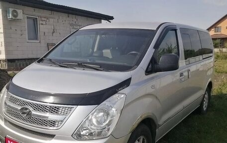 Hyundai Grand Starex Grand Starex I рестайлинг 2, 2010 год, 1 350 000 рублей, 1 фотография