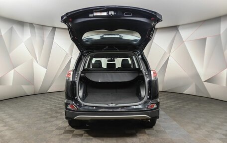 Toyota RAV4, 2017 год, 1 971 000 рублей, 12 фотография
