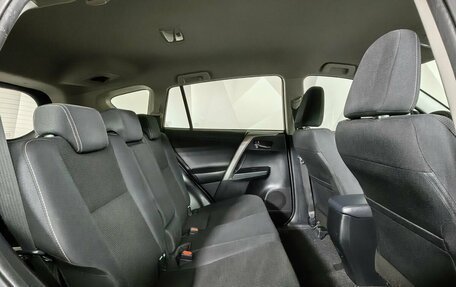 Toyota RAV4, 2017 год, 1 971 000 рублей, 16 фотография