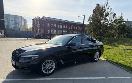 BMW 5 серия, 2021 год, 3 000 000 рублей, 10 фотография