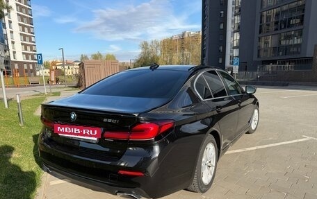 BMW 5 серия, 2021 год, 3 000 000 рублей, 3 фотография
