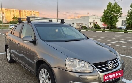 Volkswagen Jetta VI, 2007 год, 390 000 рублей, 3 фотография