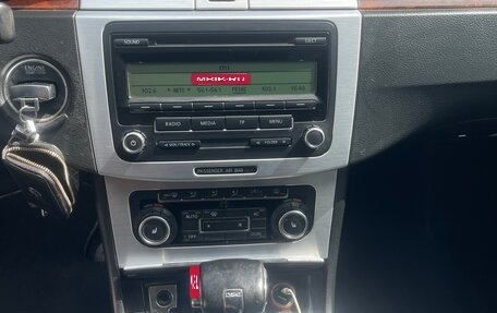 Volkswagen Passat B6, 2010 год, 700 000 рублей, 3 фотография
