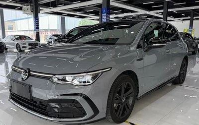Volkswagen Golf VIII, 2023 год, 1 780 000 рублей, 1 фотография