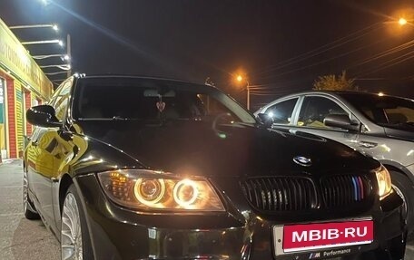 BMW 3 серия, 2008 год, 700 000 рублей, 1 фотография