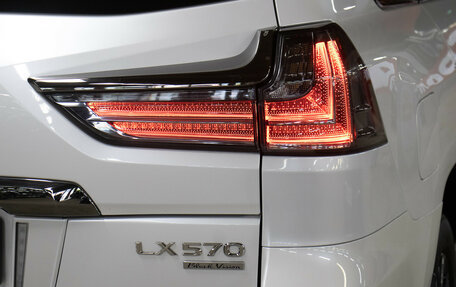 Lexus LX III, 2019 год, 9 350 000 рублей, 27 фотография