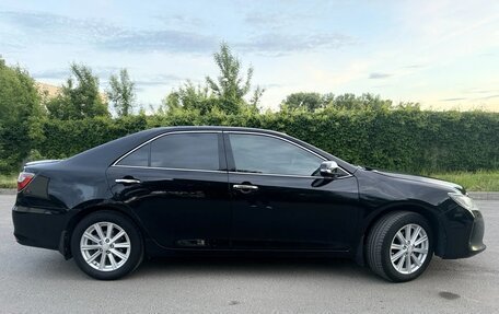 Toyota Camry, 2016 год, 1 980 000 рублей, 4 фотография