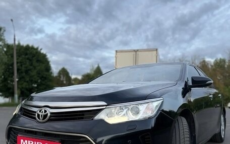Toyota Camry, 2016 год, 1 980 000 рублей, 3 фотография