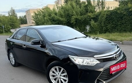 Toyota Camry, 2016 год, 1 980 000 рублей, 2 фотография