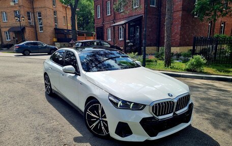 BMW 5 серия, 2023 год, 7 800 000 рублей, 4 фотография