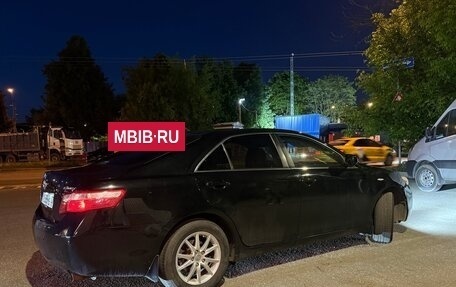 Toyota Camry, 2008 год, 1 050 000 рублей, 2 фотография