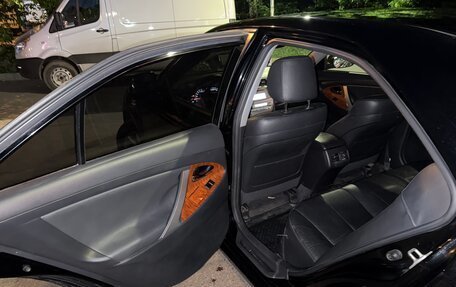 Toyota Camry, 2008 год, 1 050 000 рублей, 10 фотография