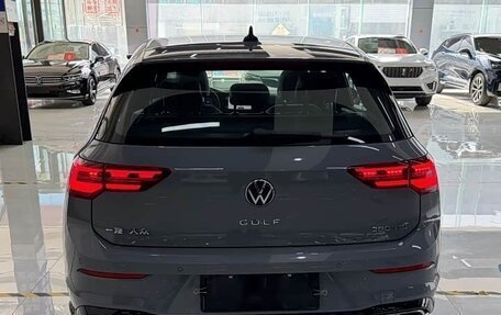 Volkswagen Golf VIII, 2023 год, 1 780 000 рублей, 4 фотография