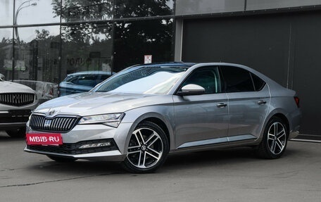 Skoda Superb III рестайлинг, 2024 год, 3 690 000 рублей, 2 фотография