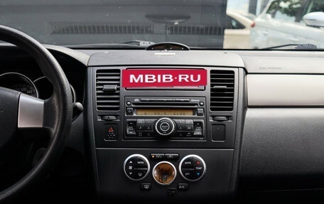 Nissan Tiida, 2010 год, 700 000 рублей, 11 фотография