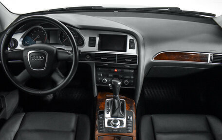 Audi A6, 2011 год, 1 149 000 рублей, 15 фотография