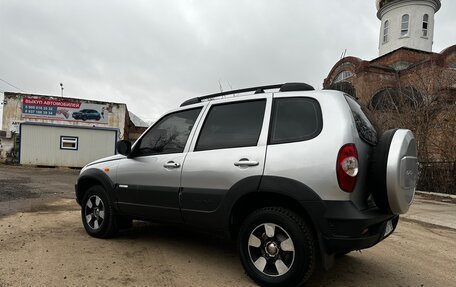 Chevrolet Niva I рестайлинг, 2012 год, 499 999 рублей, 3 фотография