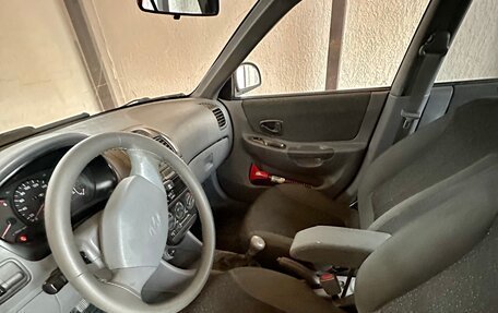 Hyundai Accent II, 2008 год, 390 000 рублей, 2 фотография