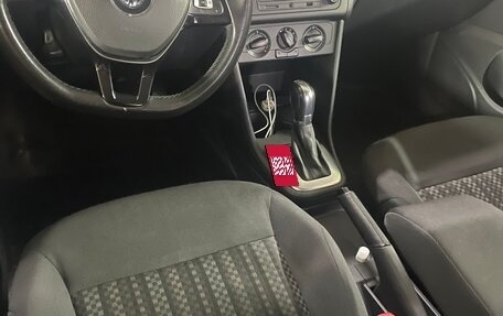 Volkswagen Polo VI (EU Market), 2019 год, 1 430 000 рублей, 2 фотография