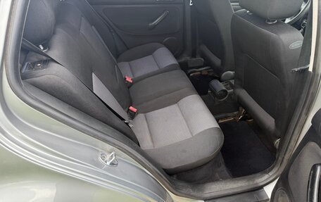 Volkswagen Golf IV, 2002 год, 420 000 рублей, 16 фотография