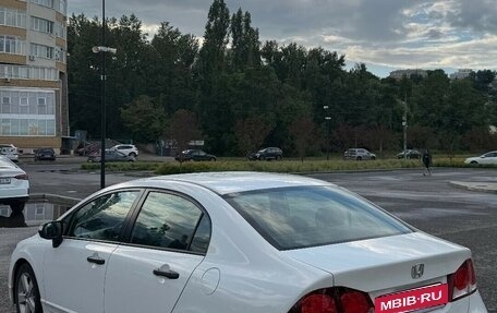 Honda Civic VIII, 2010 год, 860 000 рублей, 4 фотография