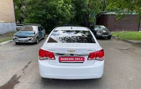 Chevrolet Cruze II, 2011 год, 700 000 рублей, 6 фотография