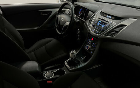 Hyundai Elantra V, 2015 год, 1 099 000 рублей, 17 фотография