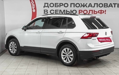 Volkswagen Tiguan II, 2020 год, 2 202 000 рублей, 7 фотография