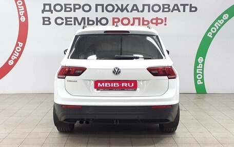Volkswagen Tiguan II, 2020 год, 2 202 000 рублей, 5 фотография