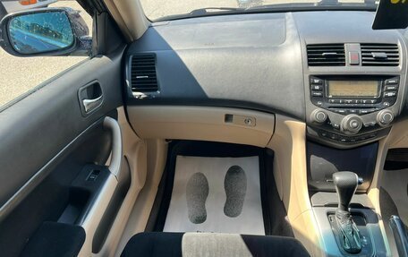 Honda Accord VII рестайлинг, 2002 год, 759 000 рублей, 18 фотография