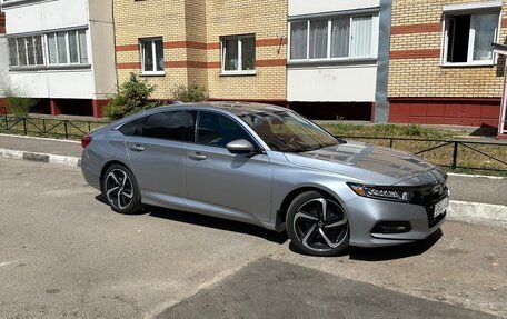 Honda Accord IX рестайлинг, 2019 год, 1 950 000 рублей, 4 фотография