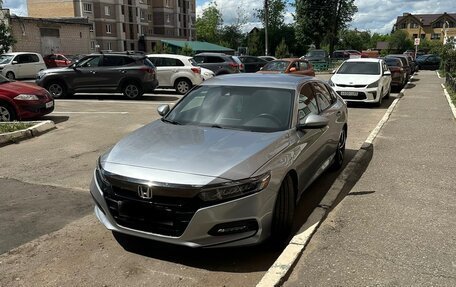 Honda Accord IX рестайлинг, 2019 год, 1 950 000 рублей, 2 фотография