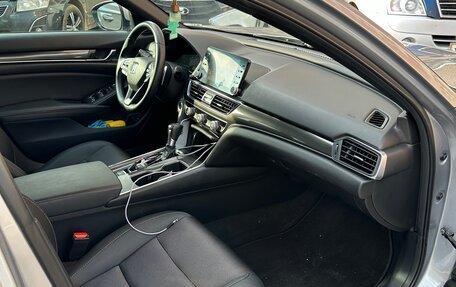 Honda Accord IX рестайлинг, 2019 год, 1 950 000 рублей, 9 фотография